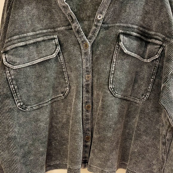 Pilcro Cropped Ribbed Vintage Wash Button Down - Picture 3 of 6